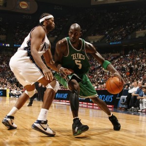 爱游戏体育平台-安德烈·桑托斯在斯特拉斯堡表现出色，未来备受期待，安德雷桑托斯