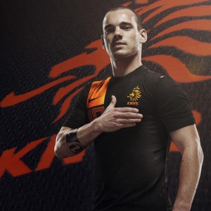 爱游戏综合娱乐-日本男足爆冷晋级！，日本男足近期比赛